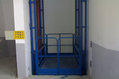 北京廠房貨梯_北京市廠房貨梯_北京廠房貨梯廠家_濟(jì)南龍鑄液壓機(jī)械 - 商國(guó)互聯(lián)網(wǎng)