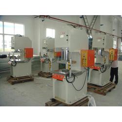 深圳市軟性批發(fā)、軟性供應(yīng)與軟性廠家在液壓機械領(lǐng)域的應(yīng)用與前景