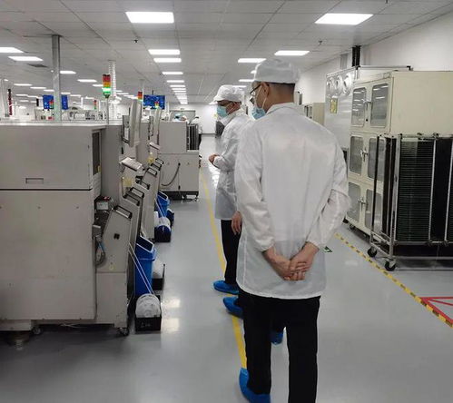 廣州市工信局總工程師胡志剛一行走訪調(diào)研七喜電腦，助力計算機網(wǎng)絡(luò)工程發(fā)展